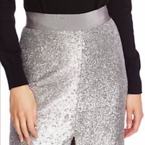 Court and Rowe skirt